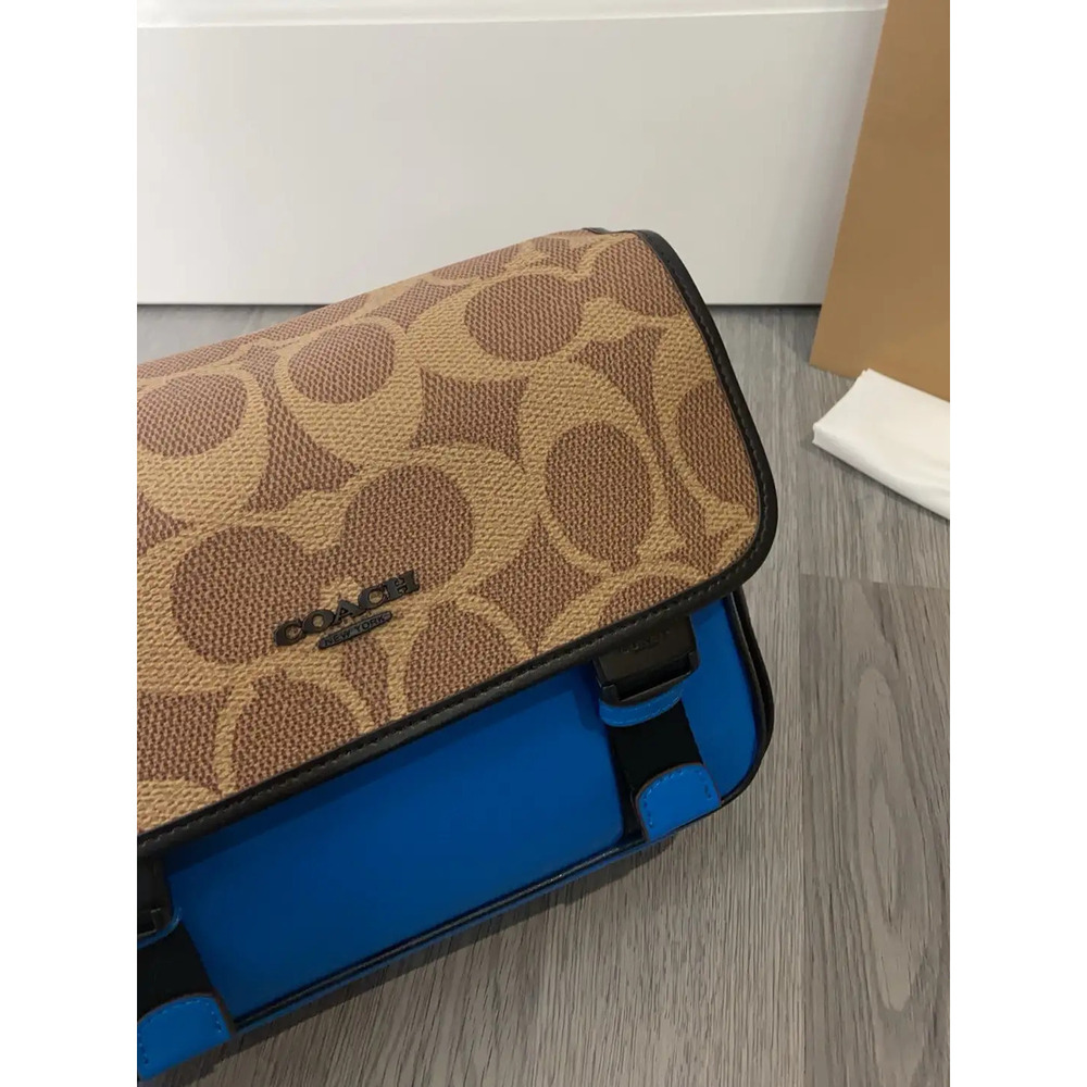 Coach crossbody bag - Picture 5 of 8